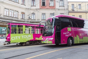 Tram e bus nella livrea city tour di ATM - Foto ATM Milano